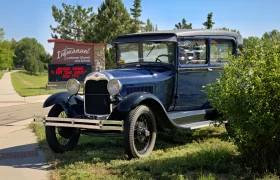Immanuel Lutheran hosts the Sweetheart City Car Show
