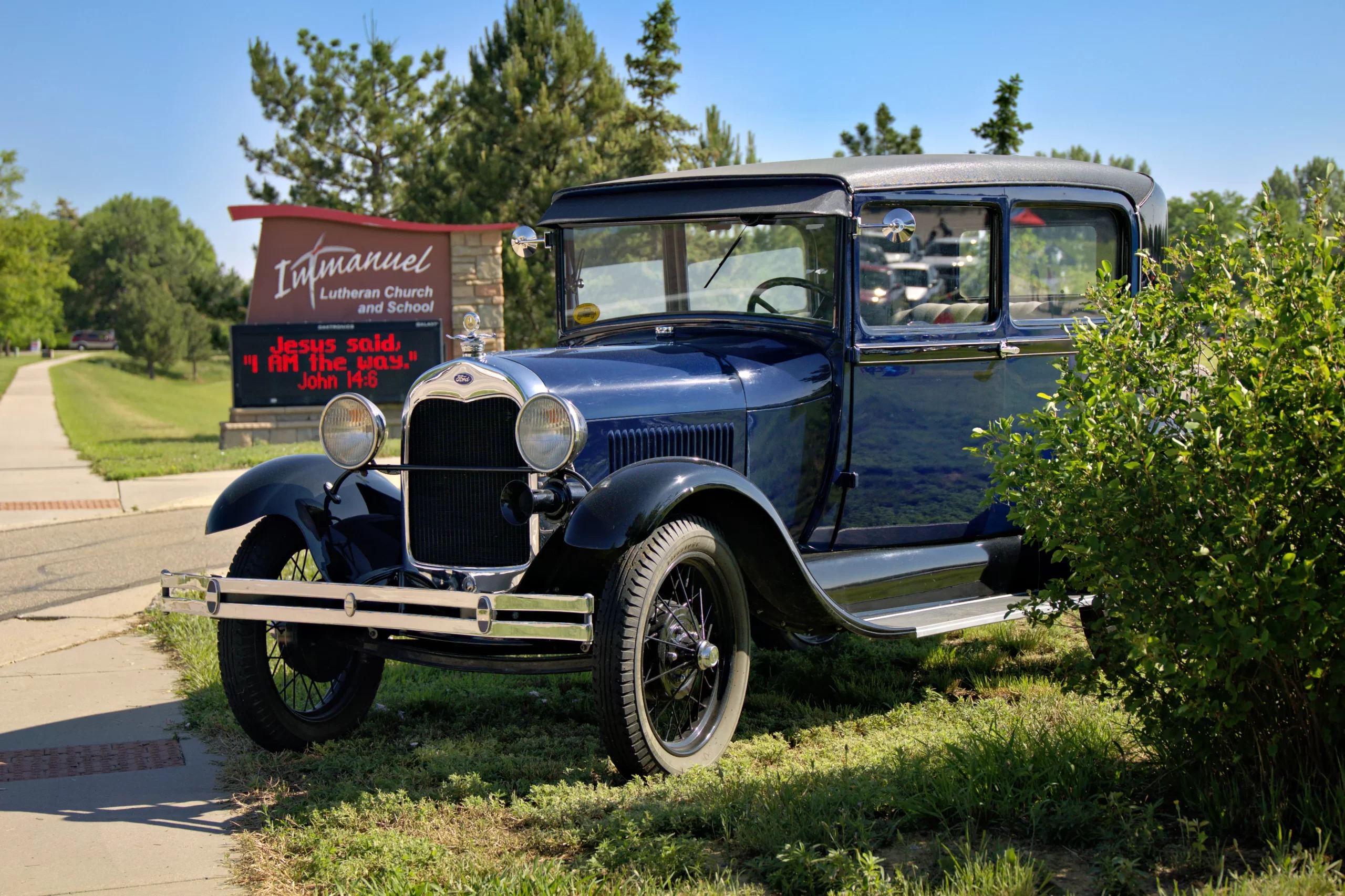 Immanuel Lutheran hosts the Sweetheart City Car Show