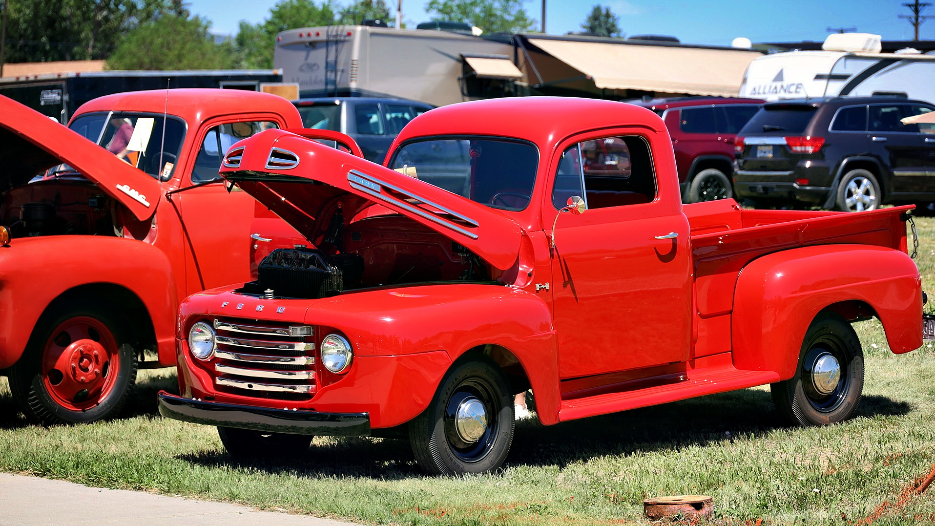 Red trucks were out in force!